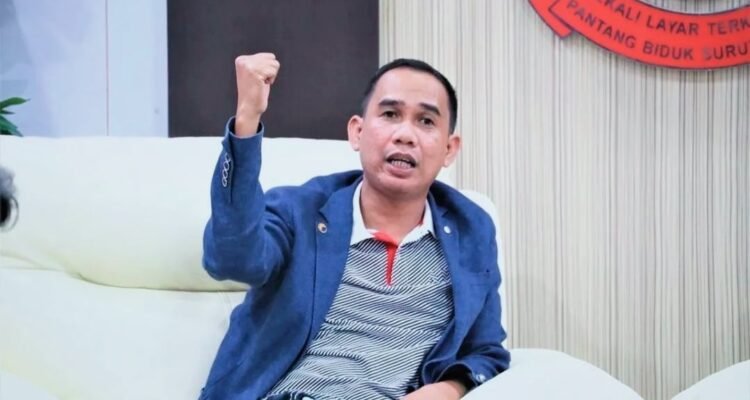 Mahasiswa Di DO Karena Dosen Cabul Hanya Dihukum Pembebasan Tugas, Rudianto Lallo Menyalahkan Keras Unhas