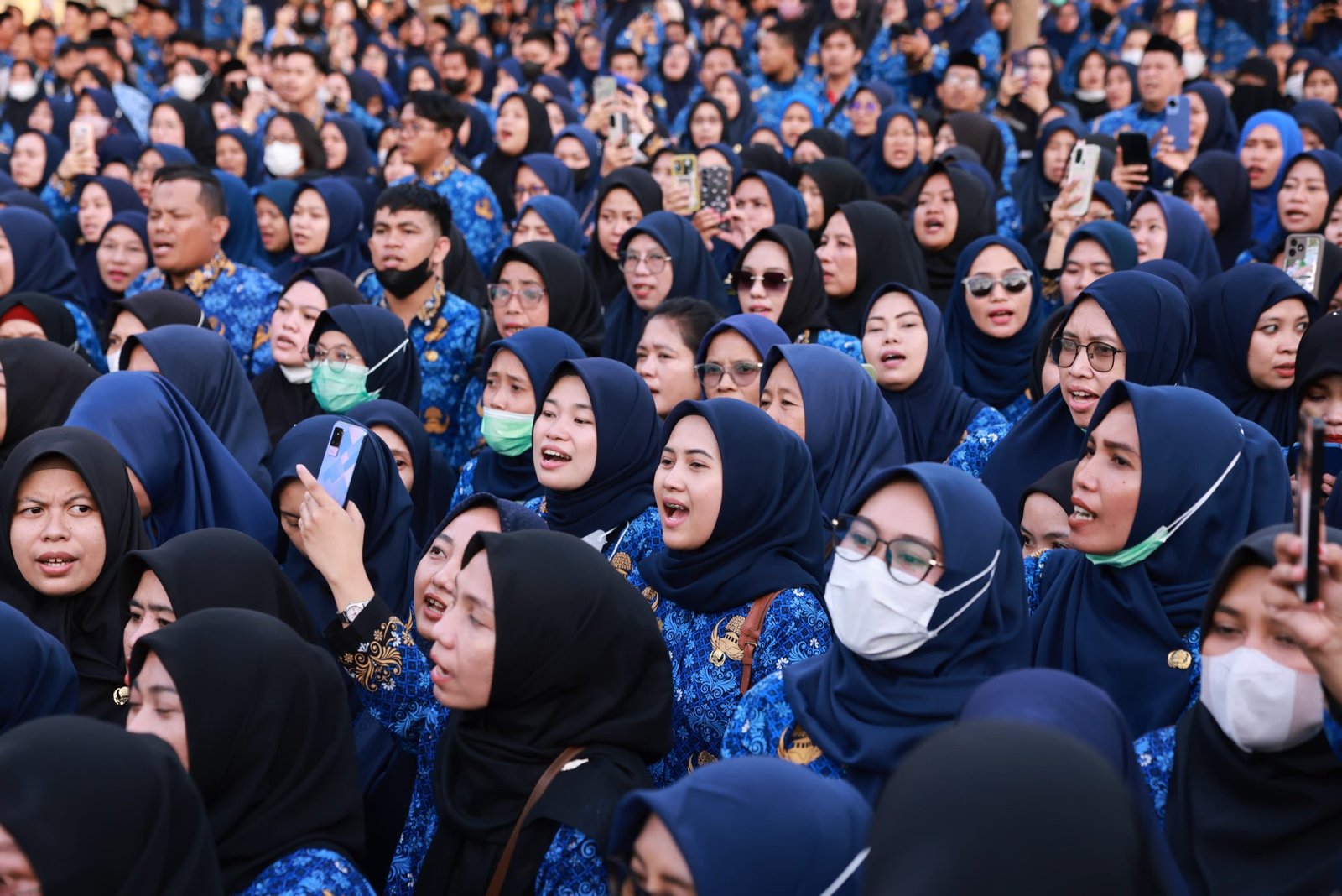 Pertimbangan Terhadap Kenaikan Gaji Guru Multitafsir oleh Mardani Ali Sera