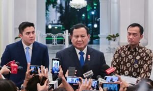Pilkada Dipilih DPRD, LSI Denny JA: Prabowo Diterpa Sentimen Negatif
