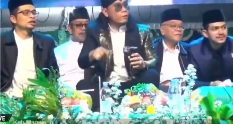 Gus Miftah, Bukannya Hanya Penjual Es Teh, tapi Juga Menghina Pembawa Kopi sebagai Najis