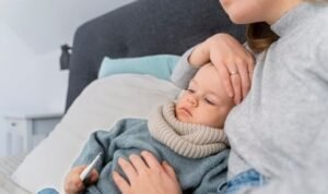 Cara Ampuh Melindungi Balita dari Penyakit Musim Hujan Cara Ampuh Melindungi Balita dari Penyakit Musim Hujan