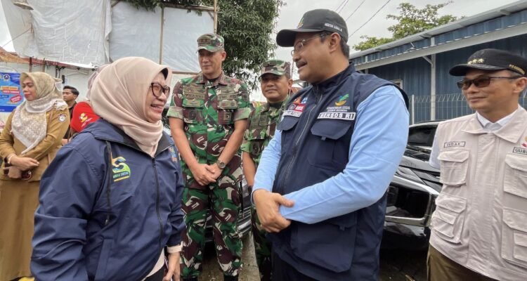 Kemensos Salurkan Dana Bantuan Rp5 Miliar untuk Korban Banjir di Sulsel, Makassar Mendapat Bagian Rp1,2 Miliar.