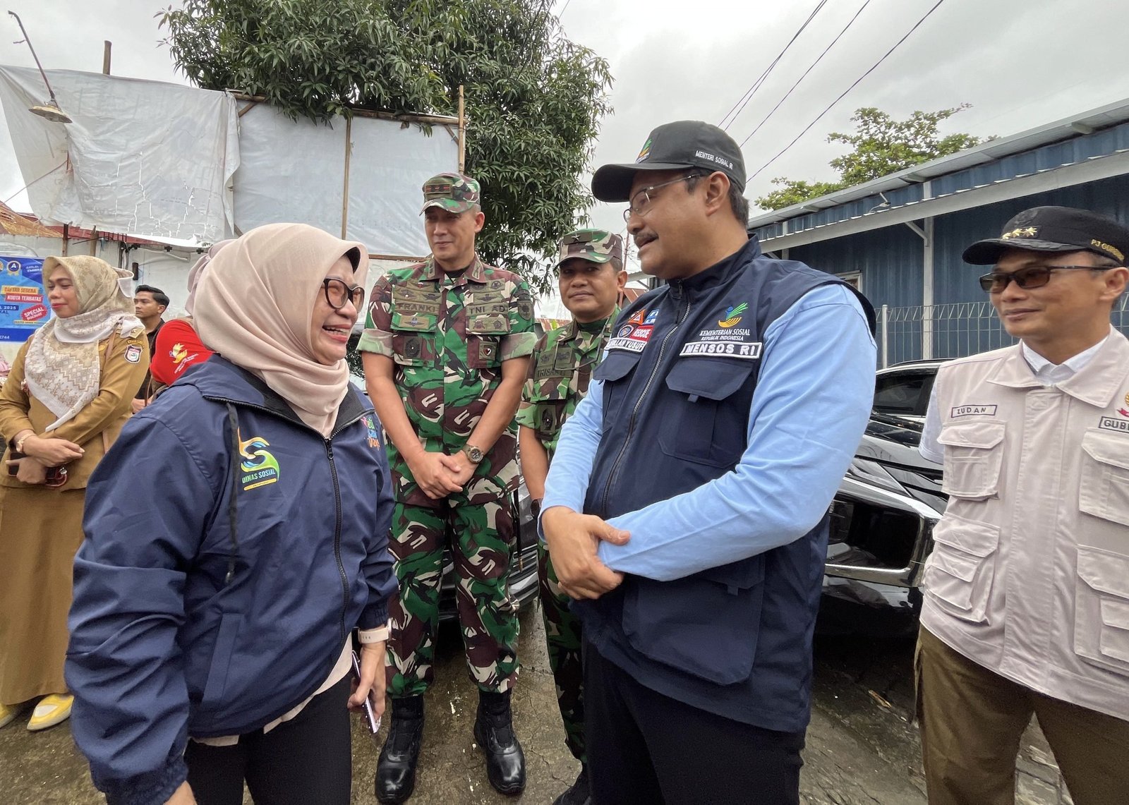 Kemensos Salurkan Dana Bantuan Rp5 Miliar untuk Korban Banjir di Sulsel, Makassar Mendapat Bagian Rp1,2 Miliar.