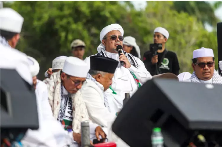 Habib Rizieq Shihab Minta Prabowo Subianto Tindak Tegas Terhadap Perusak Bangsa, Tak Peduli dengan Jokowi dan Fufufafa: Reuni Akbar 212