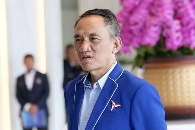 Respon Petinggi Demokrat Terhadap Video Hasto Mengenai Jokowi: Saya Merasa Mengantuk