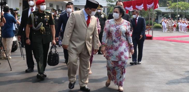 PDIP Melarang Anggotanya Ikut Retreat Pimpinan Daerah, Apakah Ini Menyulut Konflik Megawati-Prabowo?